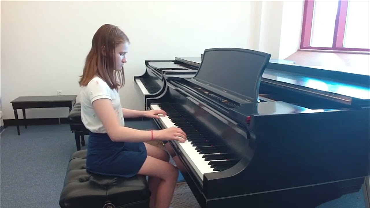 Piano Inspires Artistry: Sophie plays Clementi