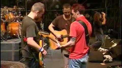 Pearl Jam - Yellow Ledbetter (Live In Argentina 26nov05)