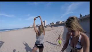 Selfies at the beach screenshot 1