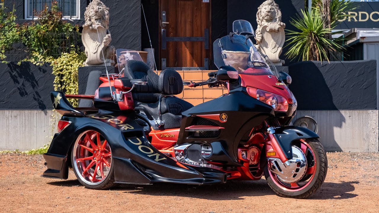 紅葉スポットに連れてって！即納販売車両！GORDON GL1800 トライク