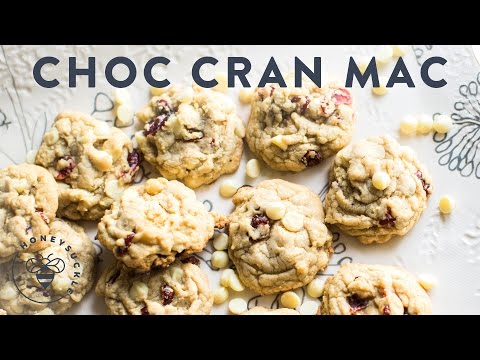 White Chocolate Chip Cranberry Macadamia Cookies - Honeysuckle