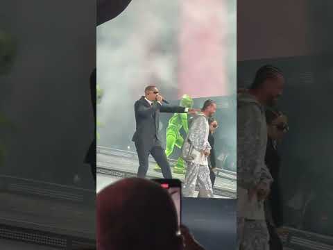 Will Smith Makes SURPRISE Performance at Coachella