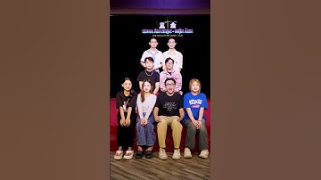 TẬP THỂ SV CHUYÊN NGÀNH ĐIỆN ẢNH KHOA ÂM NHẠC ĐIỆN ẢNH TRƯỜNG ĐH NGUYỄN TẤT THÀNH CHÚC TẾT !