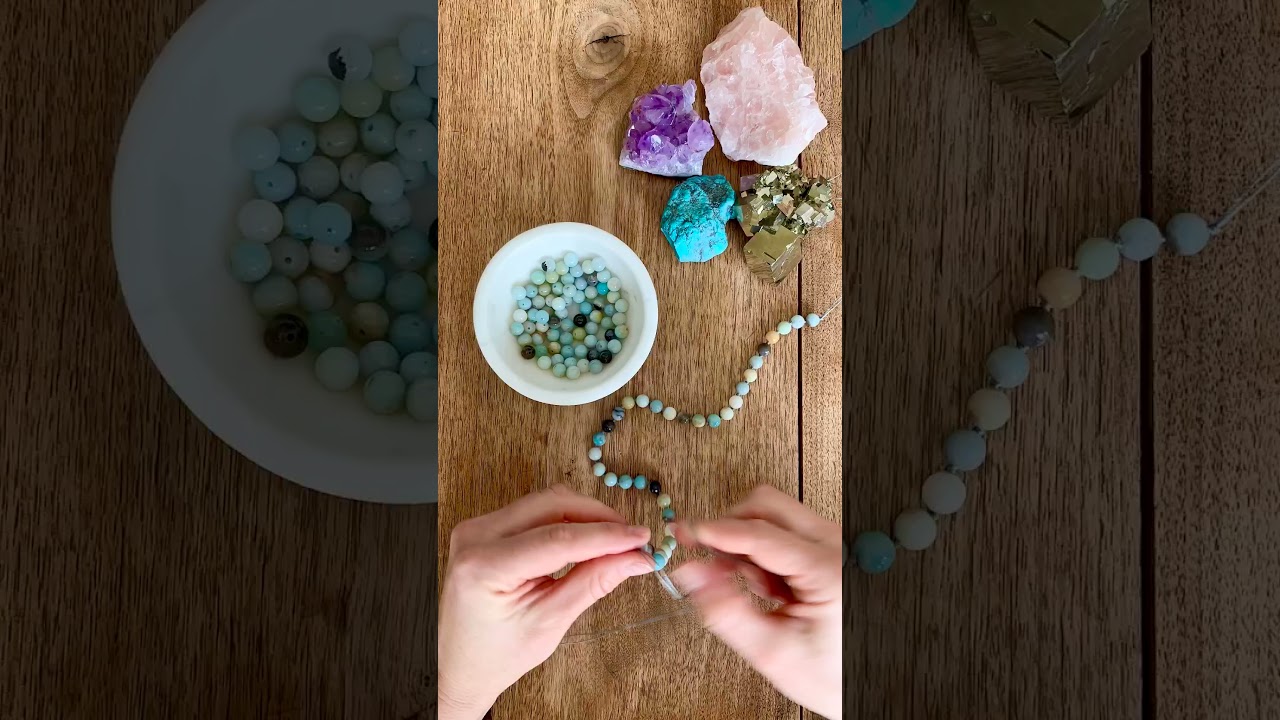 What Type of Mala Beads? Buddhist Mala Material for Mantra Chanting  Practice