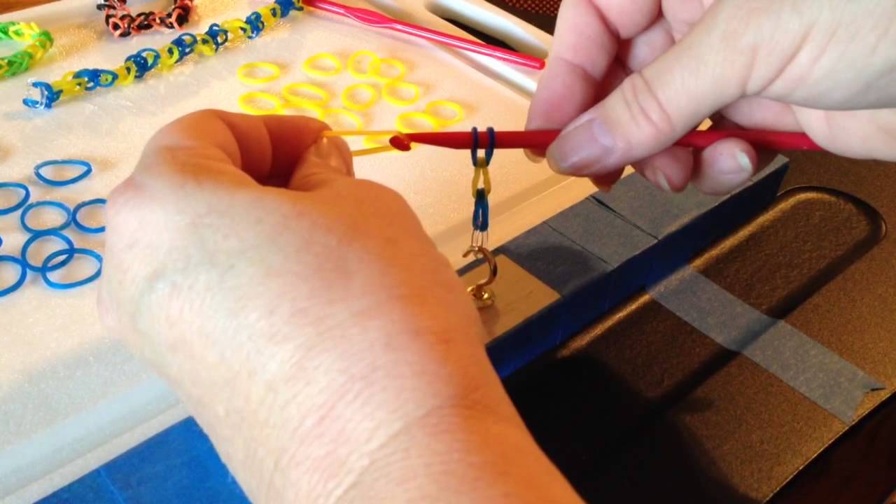 Rubber band bracelet with crochet hook EASY! YouTube