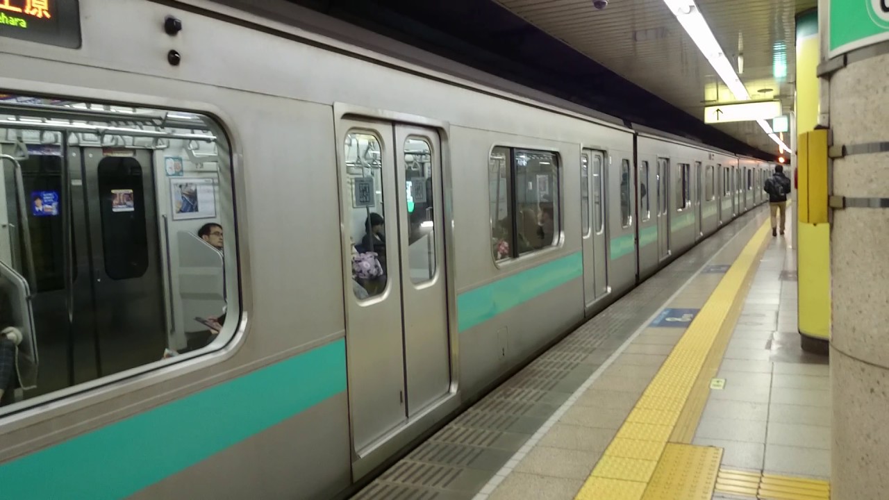 今週は霞ヶ関駅 東京メトロ千代田線霞ヶ関駅新型電光掲示板と新放送を撮影 Youtube