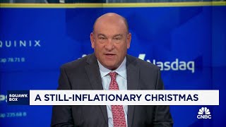 Only 16% of holiday shoppers plan to spend more this season because of inflation: CNBC survey