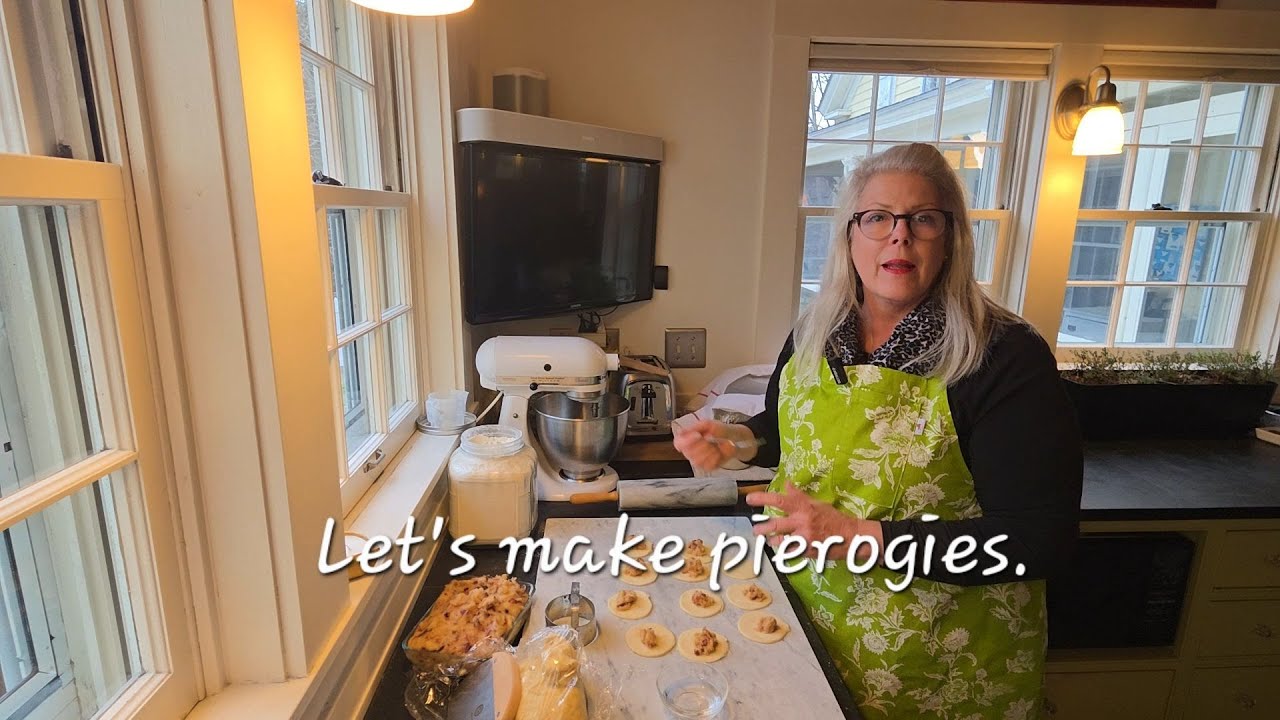 38 - Вкус поколений: Приготовление семейного рецепта вареников в современном исполнении.