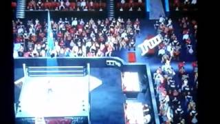 Como ir al publico en wwe 12 ps2