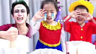 可怜的小女孩手被打疼了，谁来帮帮她啊！【超凡蜘蛛】#唐三小舞 #斗罗大陆 #小丑