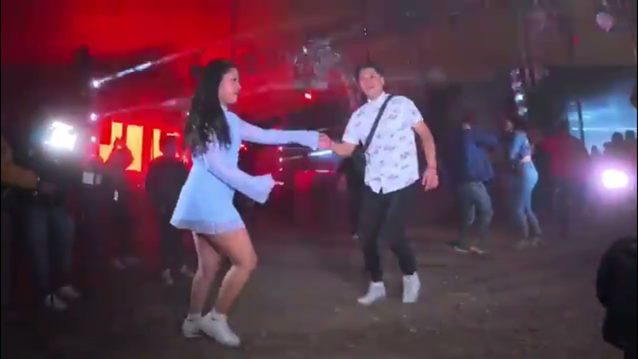 Cumbia Del Mar -- Grupo La Elegancia 