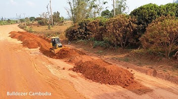 FULLY FUNCTIONAL LAND ON THE NEW ROAD USED BY SHANTUI CLEARING WITH MANY YEAR OF EXPERIENCE
