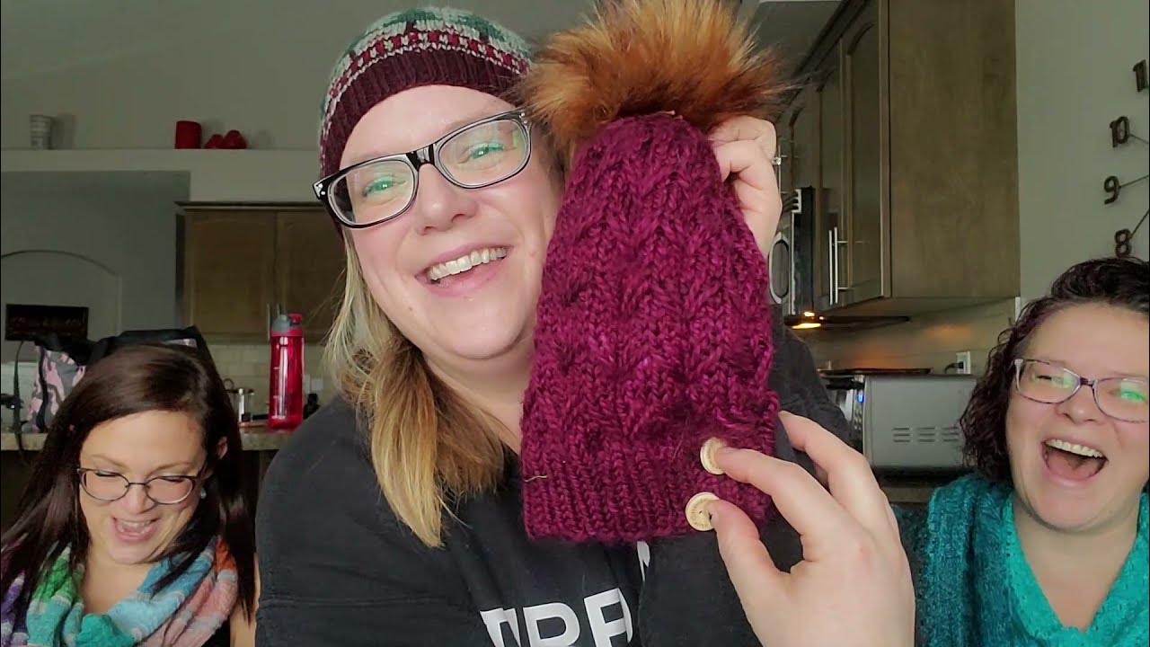 Cozy Up Knits episode 211 Merry Christmas!! YouTube