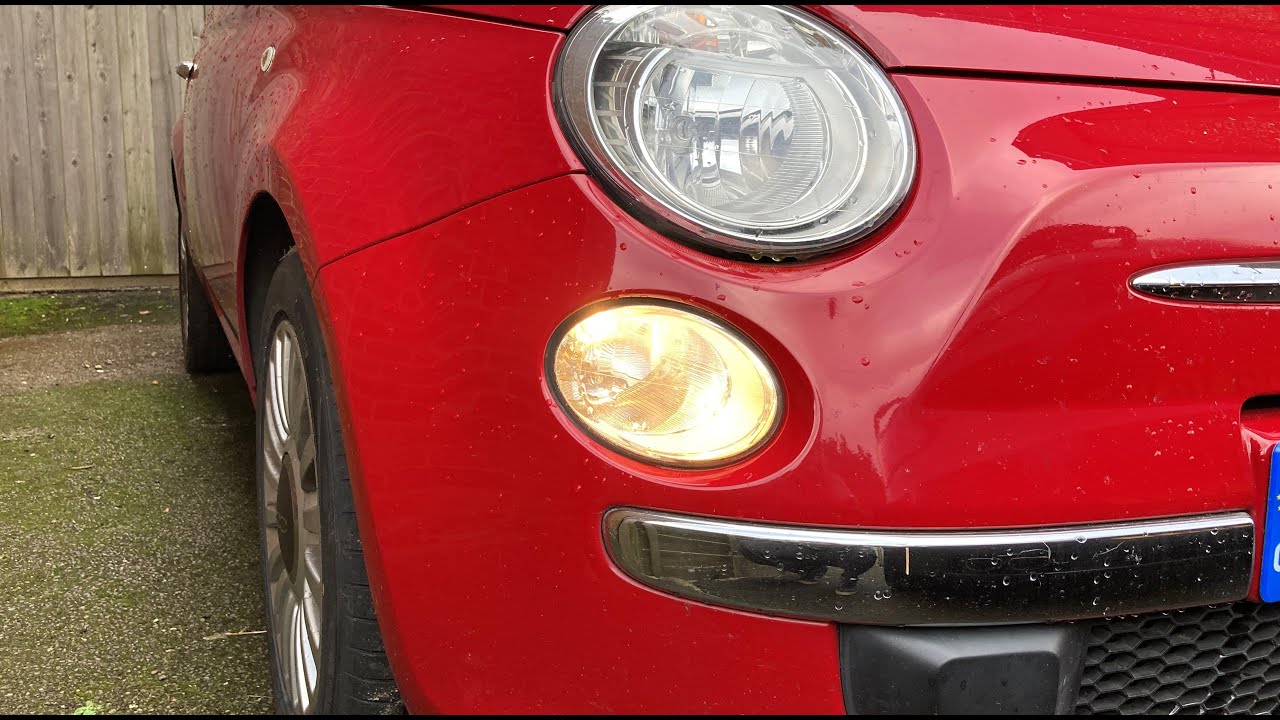 Bedrag værdig dødbringende How to change a Fiat 500 Daytime Running Light Bulb - YouTube