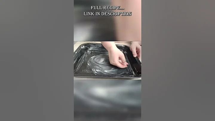 How to grease and flour baking tray | cooking food