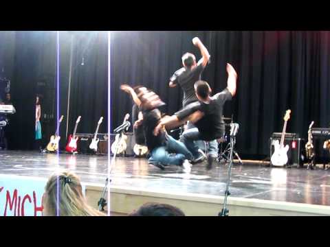 PrimeNova Dance Crew Performance [First Angle]