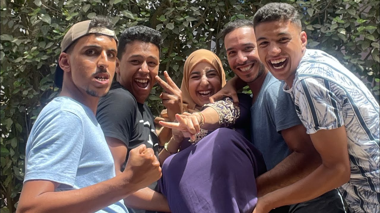 هاكا داز لعيد ديالنا 🤦🏻‍♀️😂