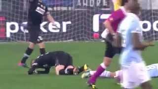 Hernanes desmaia apois choque - Lazio 2 vs1 Juventus Copa da Italia 29/01/2013