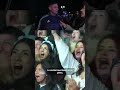 Hinchas argentinos celebran victoria sobre Argelia