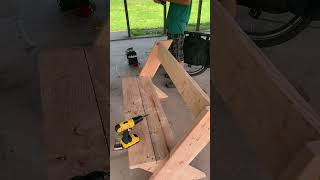 Building bus stop benches with the CT Urbanists