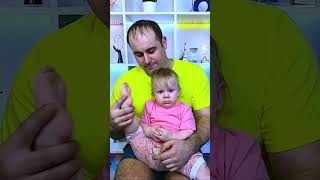 Cute baby and phone 👶🤩🥰😘