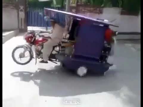 اخطر سائق توك توك مجنون سواقه