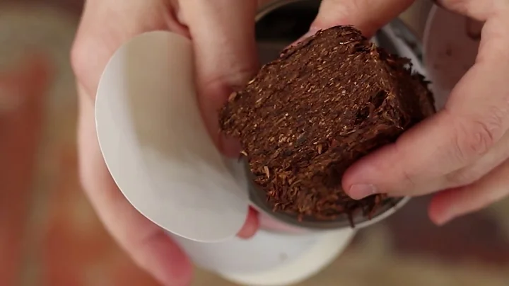How We Make Our Crumble Cake Pipe Tobaccos