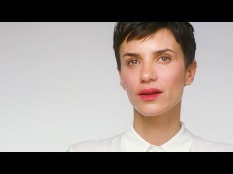 How To Do Color-Stained Lips  | NET-A-PORTER