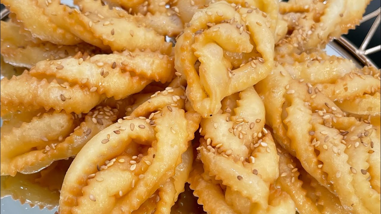 قريوش بمكونات موجودة في كل بيت للعيد الكبير