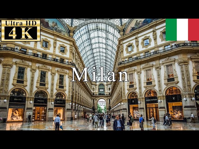 Galleria Vittorio Emanuele II, watching architecture and shopping