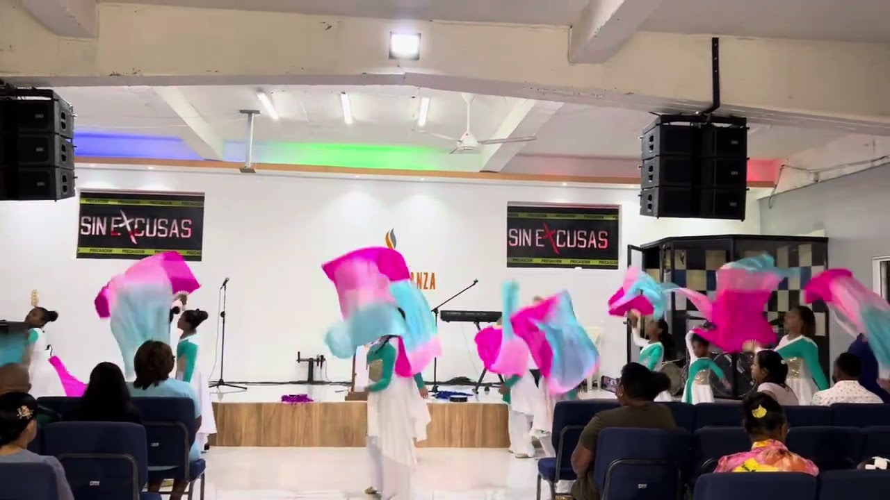 Danza cristiana mi gozo de Barak.