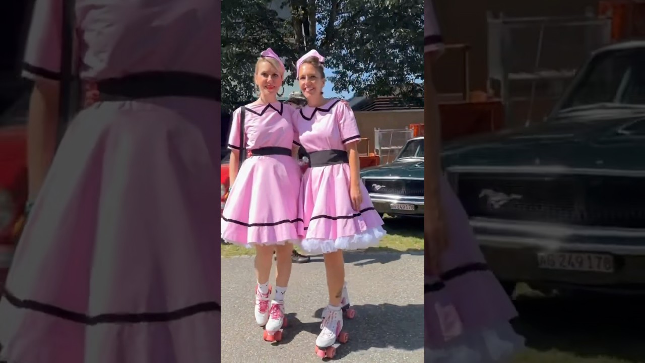 Classic Pom-pom girls at classic car day 🔥 