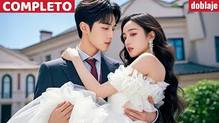 Fue el reemplazo de la ex, se casó con el CEO que la amaba en secreto... ¡y su ex enloqueció!