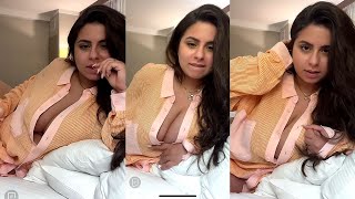 My Boobs Almost Falling Out Of My Blouse On Tiktok Live