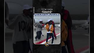 Ugandalı Gençlerden Milli Takımımıza Destek