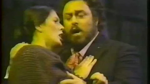 Video Leila Guimares & Pavarotti - La Bohme (Act 1...