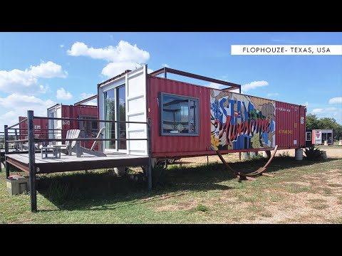 Video: Hotel Flophouze Je Ladjarski Kontejner Oasis Rural Texas