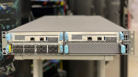 Unboxing Juniper MX304 da OpenX