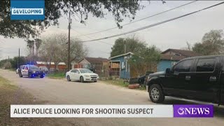 Alice police search for suspect after man shot Friday morning