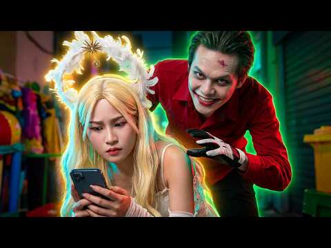 Angel sneaks a photo of the clown, and the clown has already noticed! #Clown #Angel