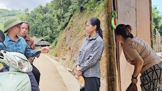 Download Lagu The girl's mother unexpectedly came to her house while she was away MP3 Download Lagu The girl's mother unexpectedly came to her house while she was away MP3