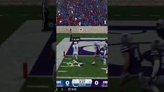 Look at him go!!! #kansasfootball