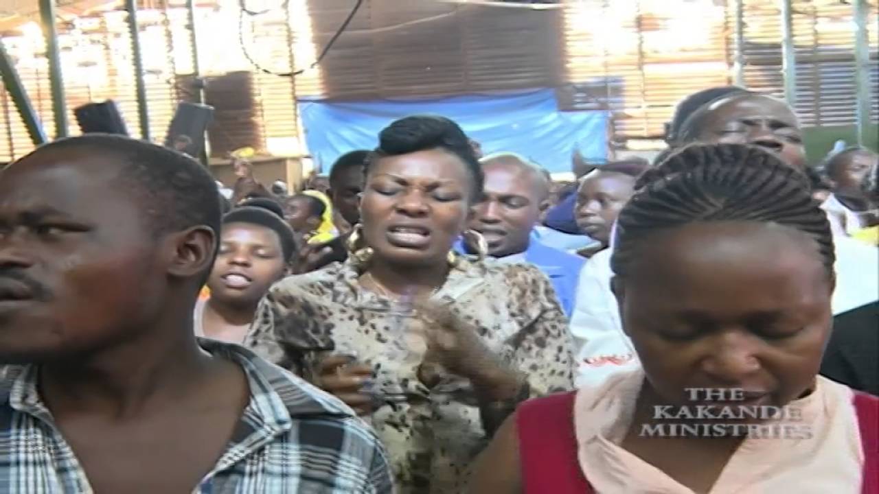 Pray with the man of God Prophet Samuel Kakande.