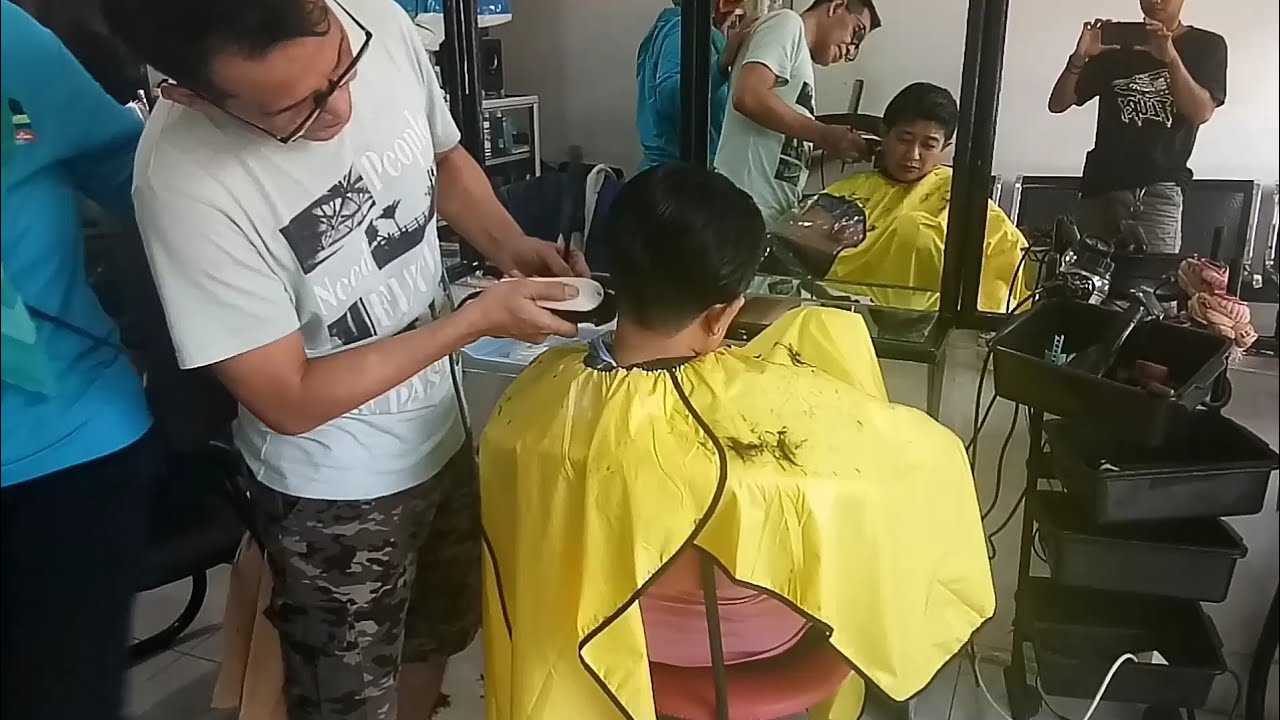  Potong  rambut  pixie  YouTube