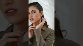 Soft Girl Energy in One Pair 🤍✨#ytshorts #pakistanibrands #jewelryaddict #authentic #shortsfeed screenshot 5