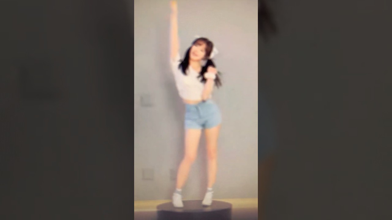 Beautiful girl dance 