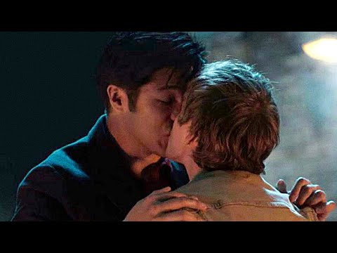 Alex & Zach Kiss | 13 Reasons Why Season 4.