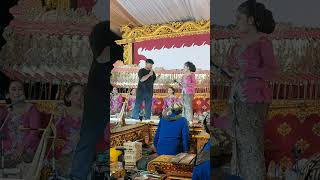 sinden cantiknya Sekar buana