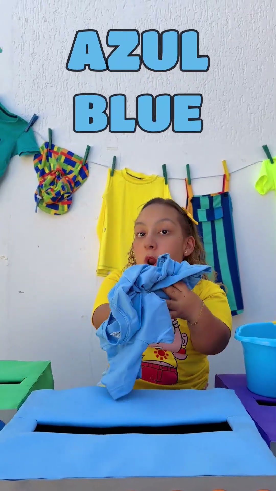 Aprendendo as cores com MC Divertida #shorts