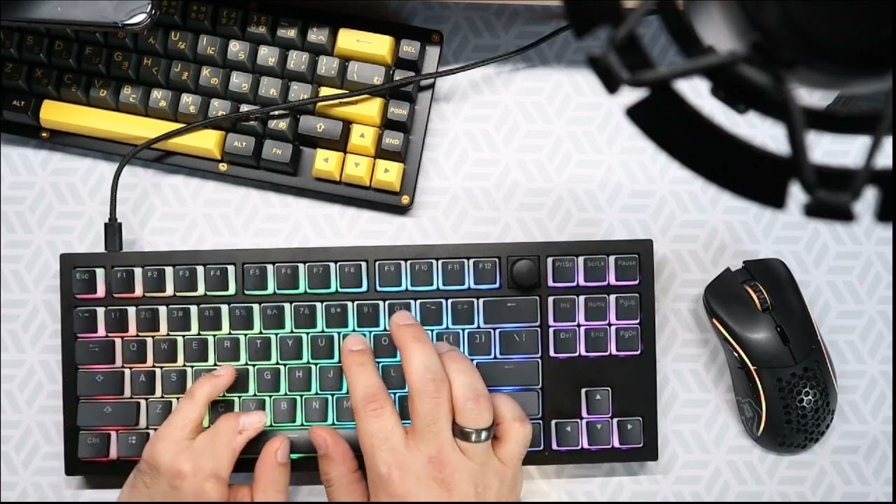 Keychron Q3 and Kailh Box Jades